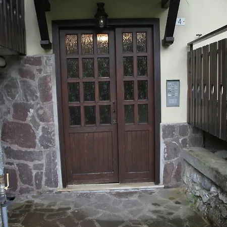 Comodo Alloggio A Serina Διαμέρισμα *